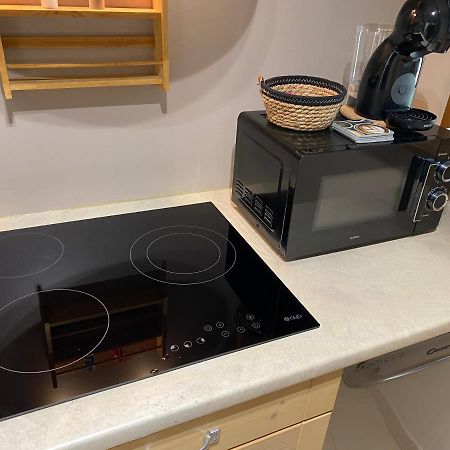 Appartement Cosy Avec Jardin Privatif Et Garage Fontainebleau Esterno foto