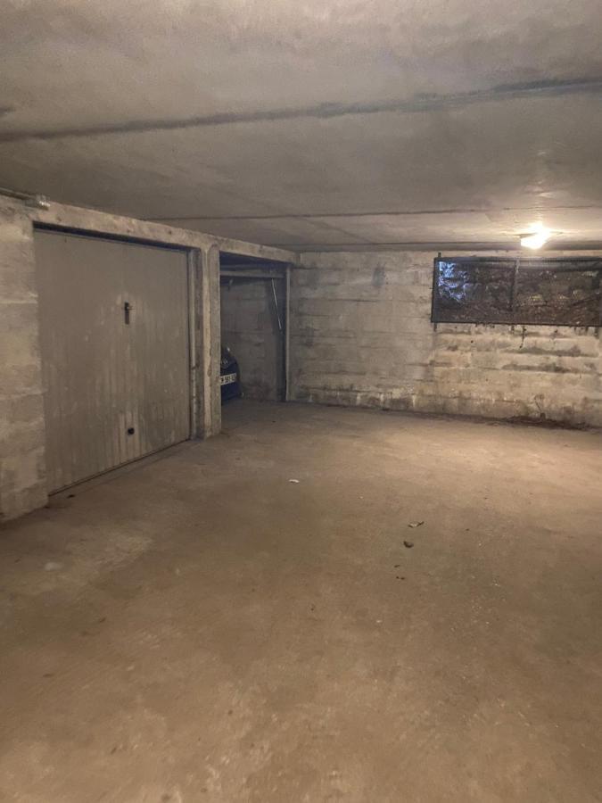 Appartement Cosy Avec Jardin Privatif Et Garage Fontainebleau Esterno foto
